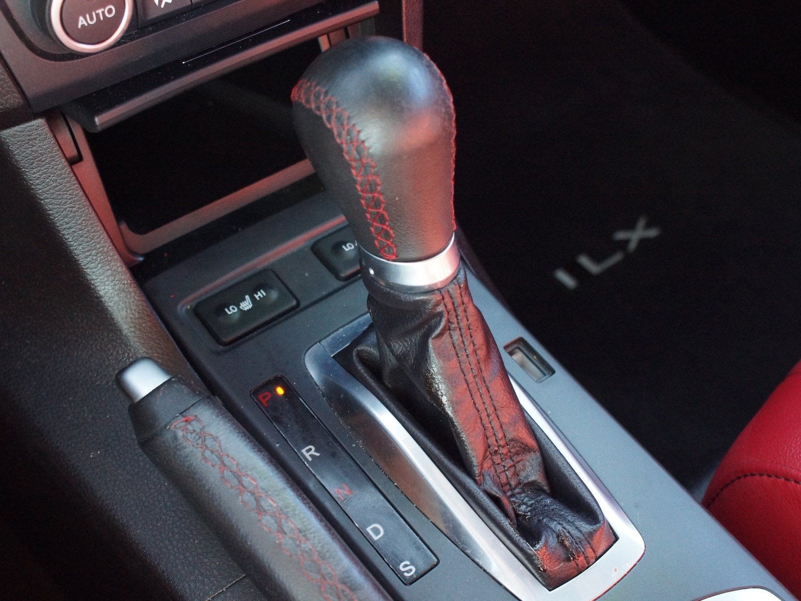 2021 Acura ILX w/Premium/A-SPEC Package