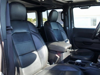 2021 Jeep Wrangler Unlimited Sahara Altitude