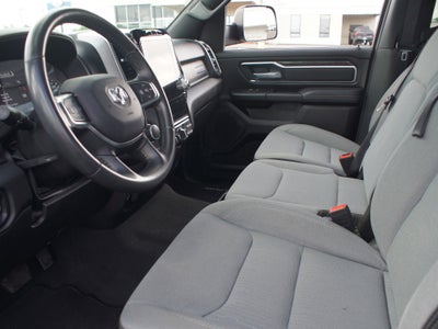 2024 RAM 1500 Big Horn Quad Cab 4x2 6'4" Box