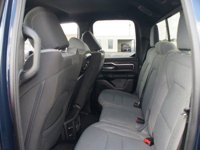 2024 RAM 1500 Big Horn Quad Cab 4x2 6'4" Box