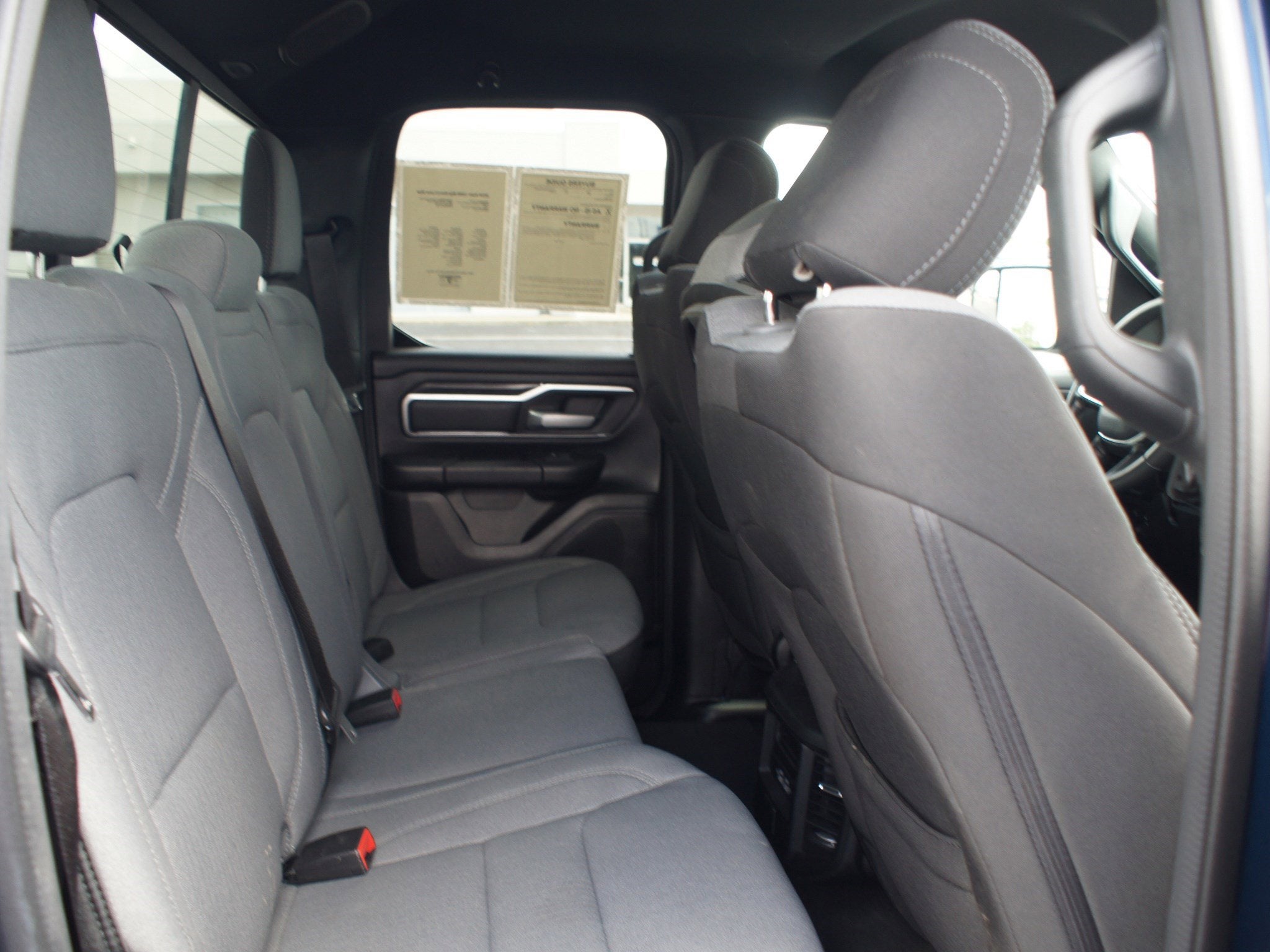 2024 RAM 1500 Big Horn Quad Cab 4x2 6'4" Box