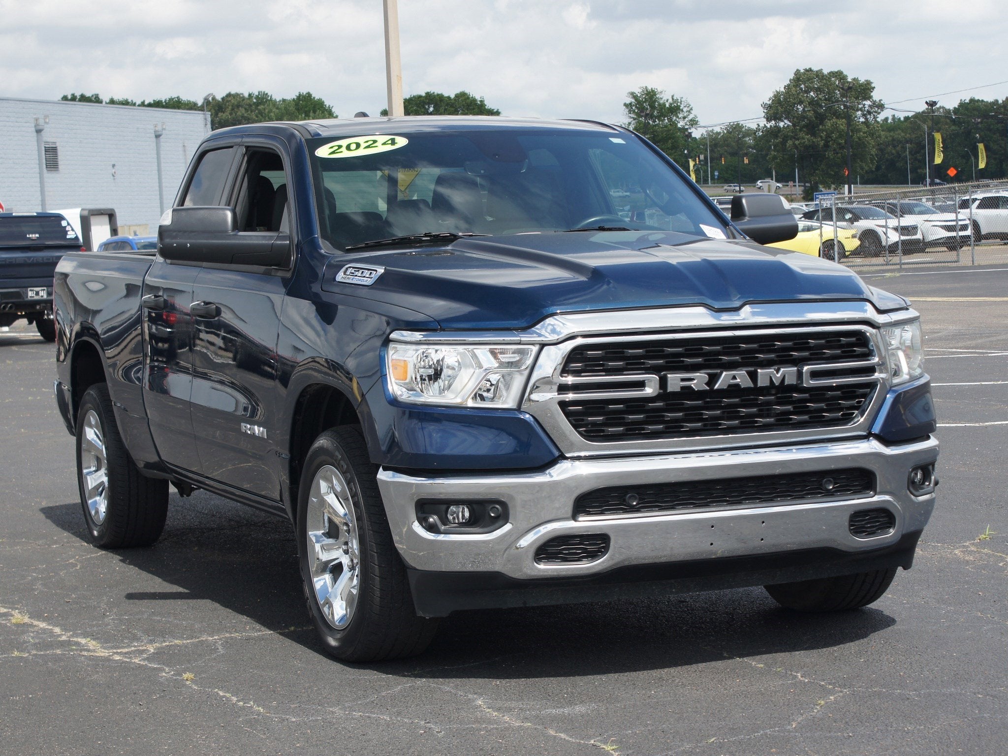 2024 RAM 1500 Big Horn Quad Cab 4x2 6'4" Box