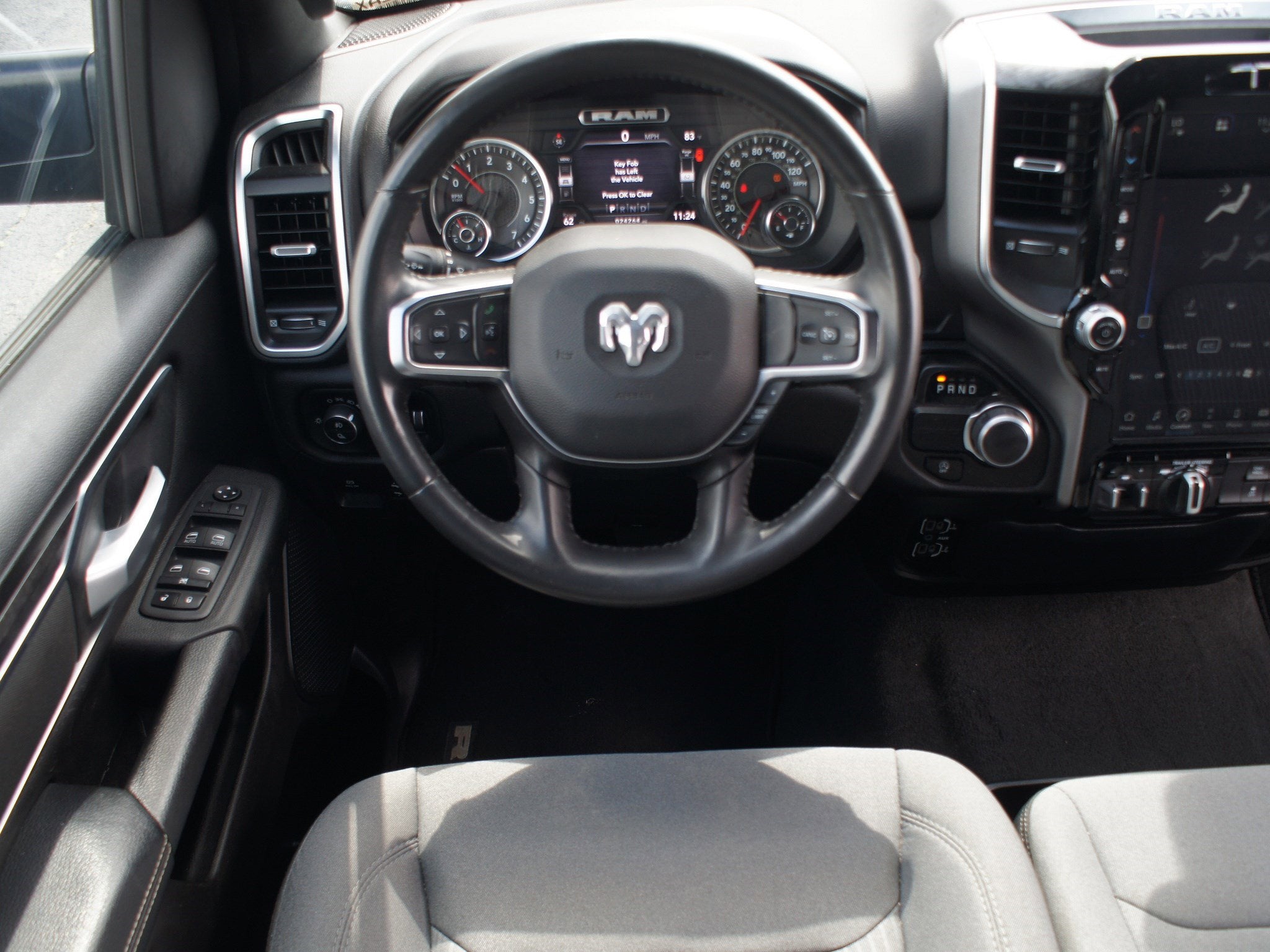 2024 RAM 1500 Big Horn Quad Cab 4x2 6'4" Box
