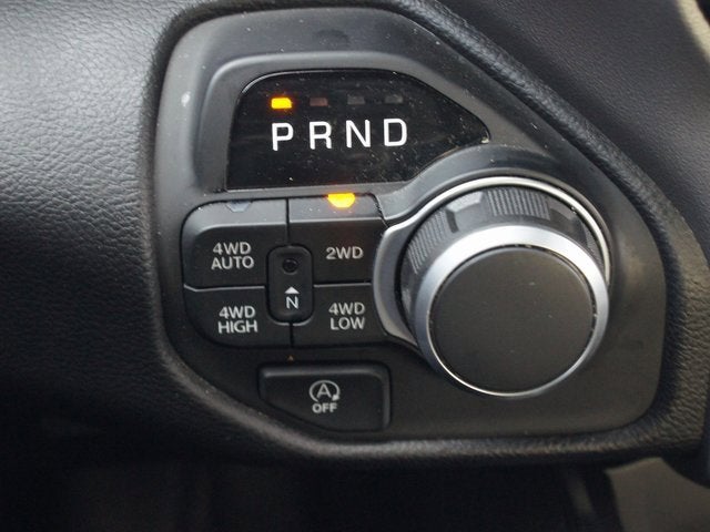 2025 RAM 1500 Big Horn Crew Cab 4x4 5'7" Box