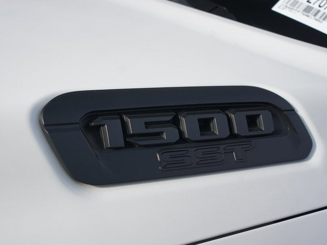 2025 RAM 1500 Big Horn Crew Cab 4x4 5'7" Box