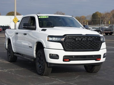 2025 RAM 1500 Big Horn Crew Cab 4x4 5'7" Box