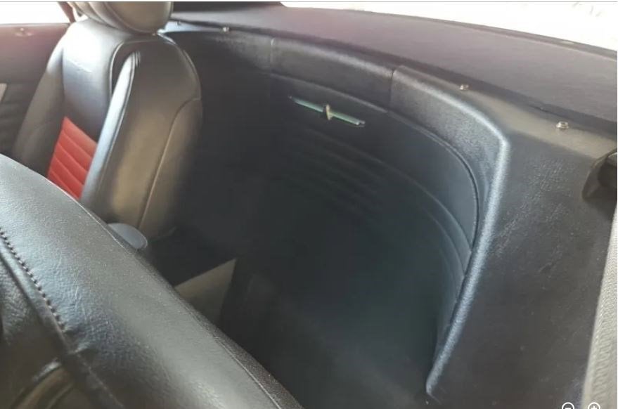 2003 Ford Thunderbird Deluxe