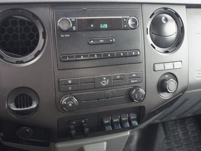 2012 Ford Super Duty F-550 DRW XL