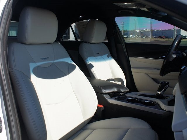 2023 Cadillac CT4 Premium Luxury