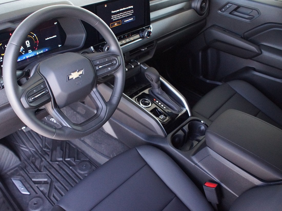 2026 Chevrolet Colorado WT