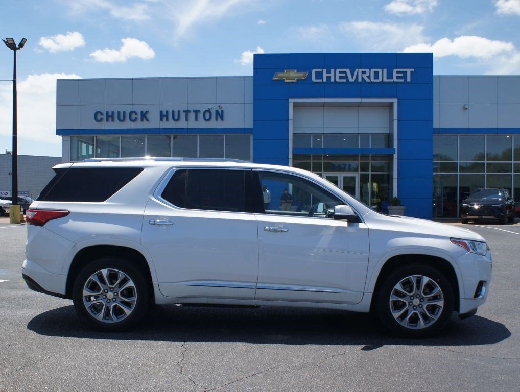 2021 Chevrolet Traverse FWD Premier's photo