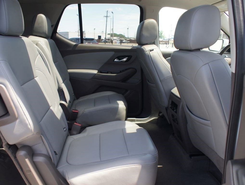 2021 Chevrolet Traverse Premier