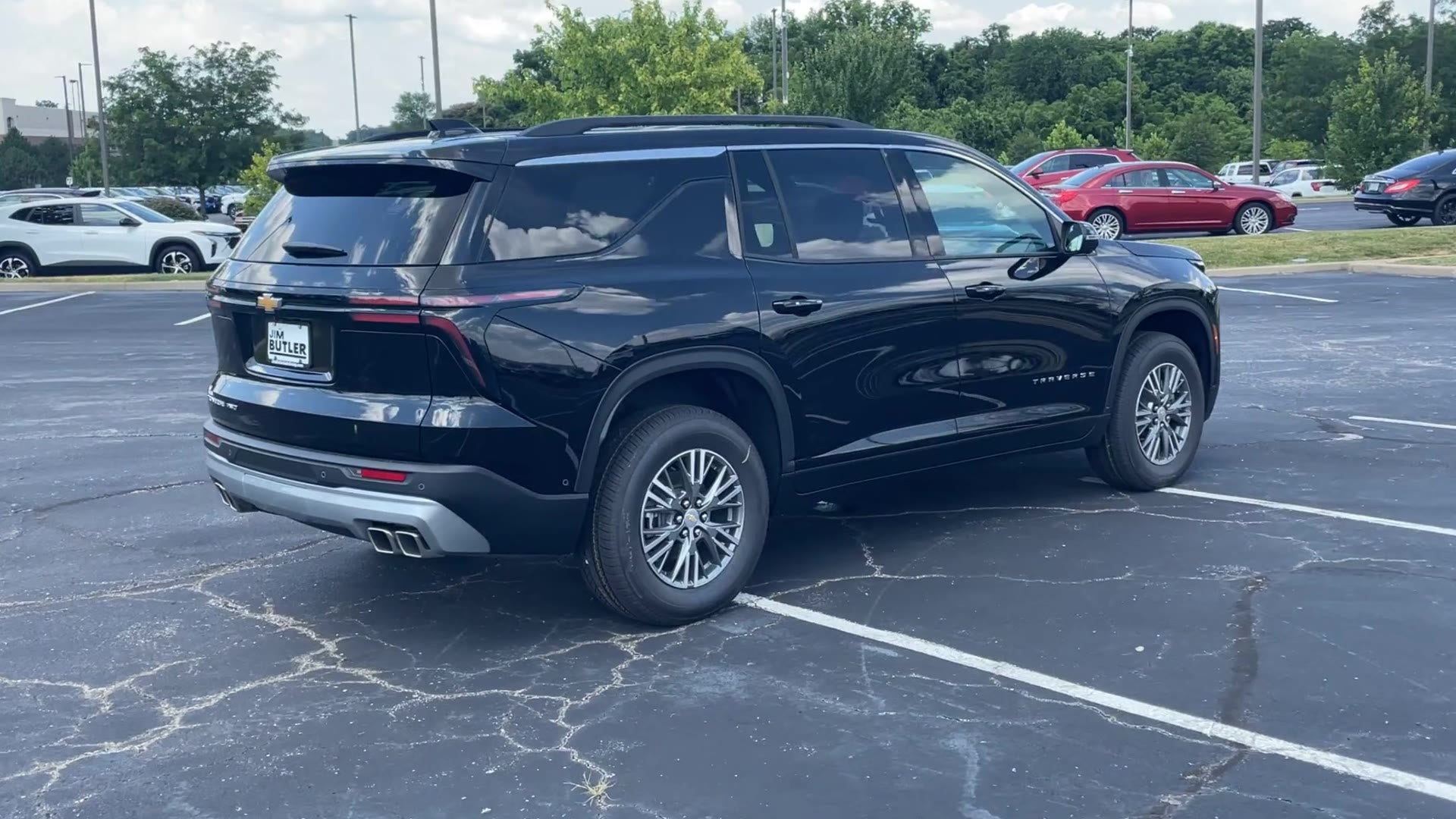 2025 Chevrolet Traverse LT
