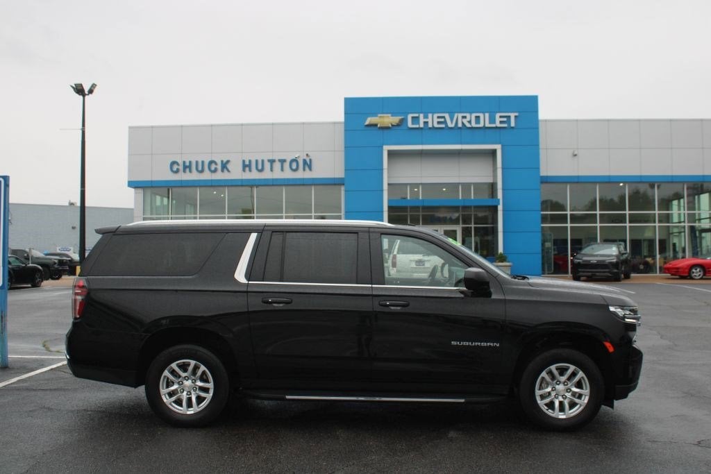 2024 Chevrolet Suburban LT