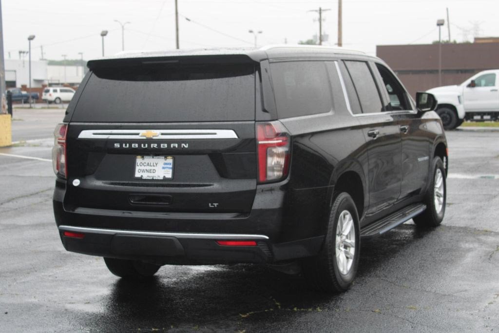 2024 Chevrolet Suburban LT