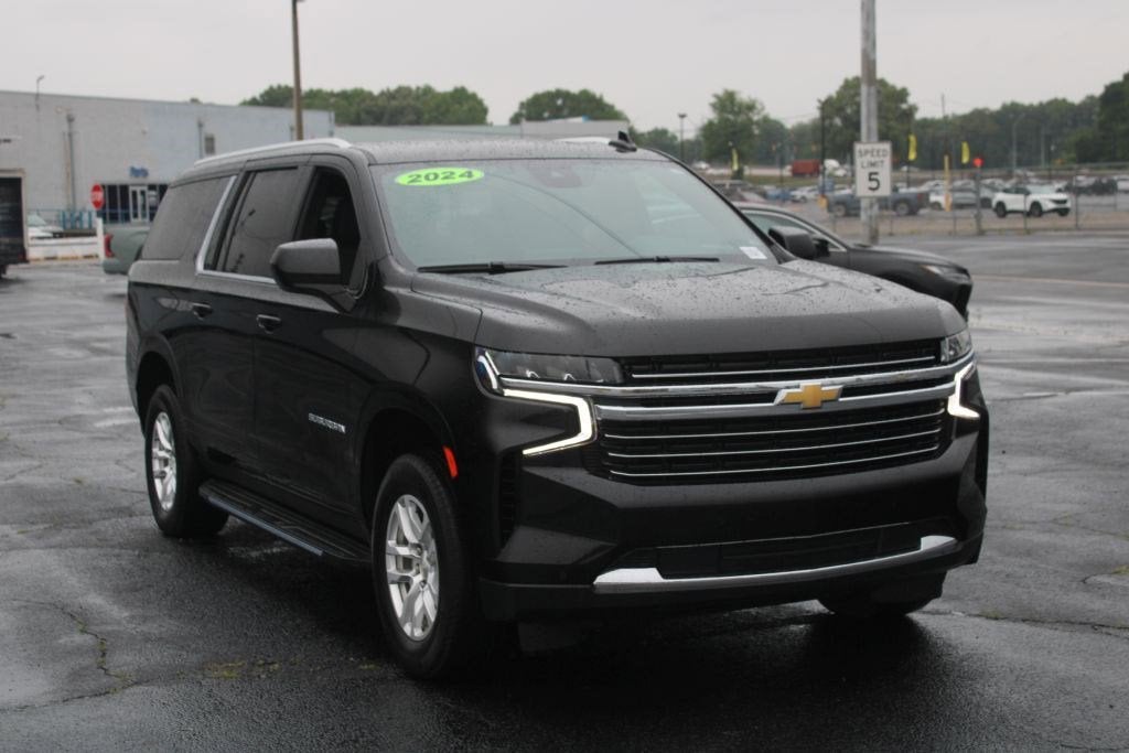 2024 Chevrolet Suburban LT