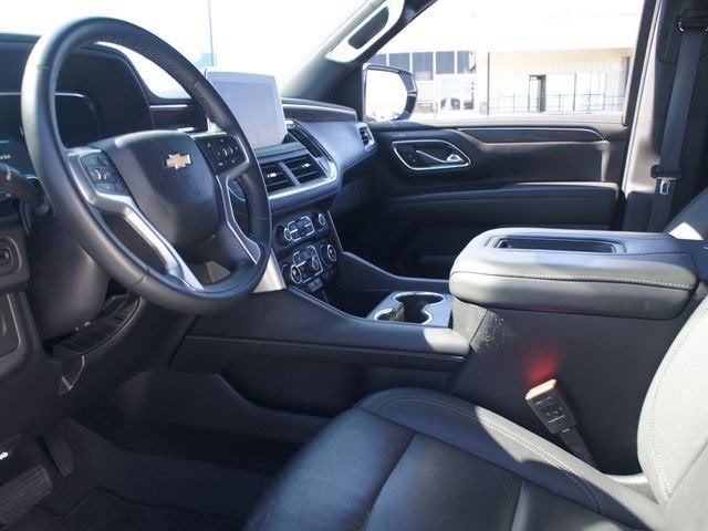 2024 Chevrolet Suburban LT