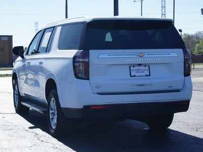 2024 Chevrolet Suburban LT