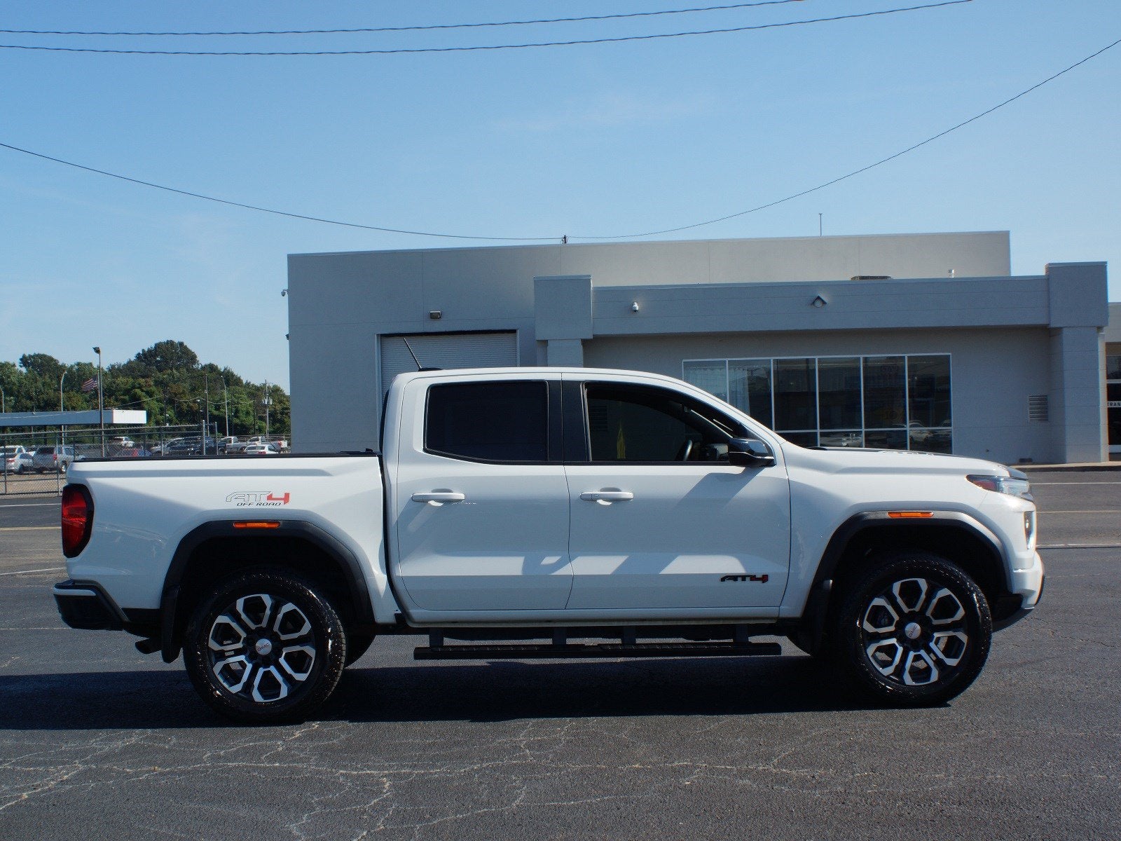 2024 GMC Canyon AT4