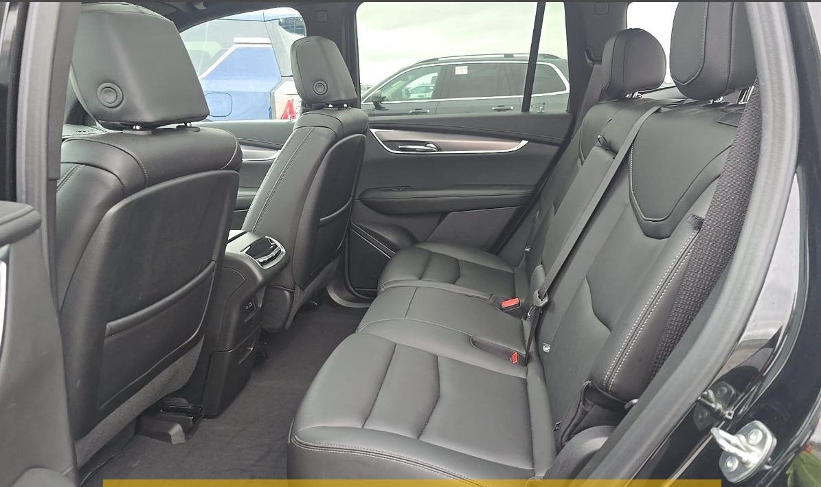 2024 Cadillac XT6 Luxury