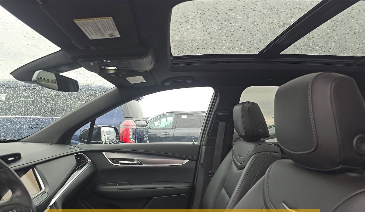 2024 Cadillac XT6 Luxury