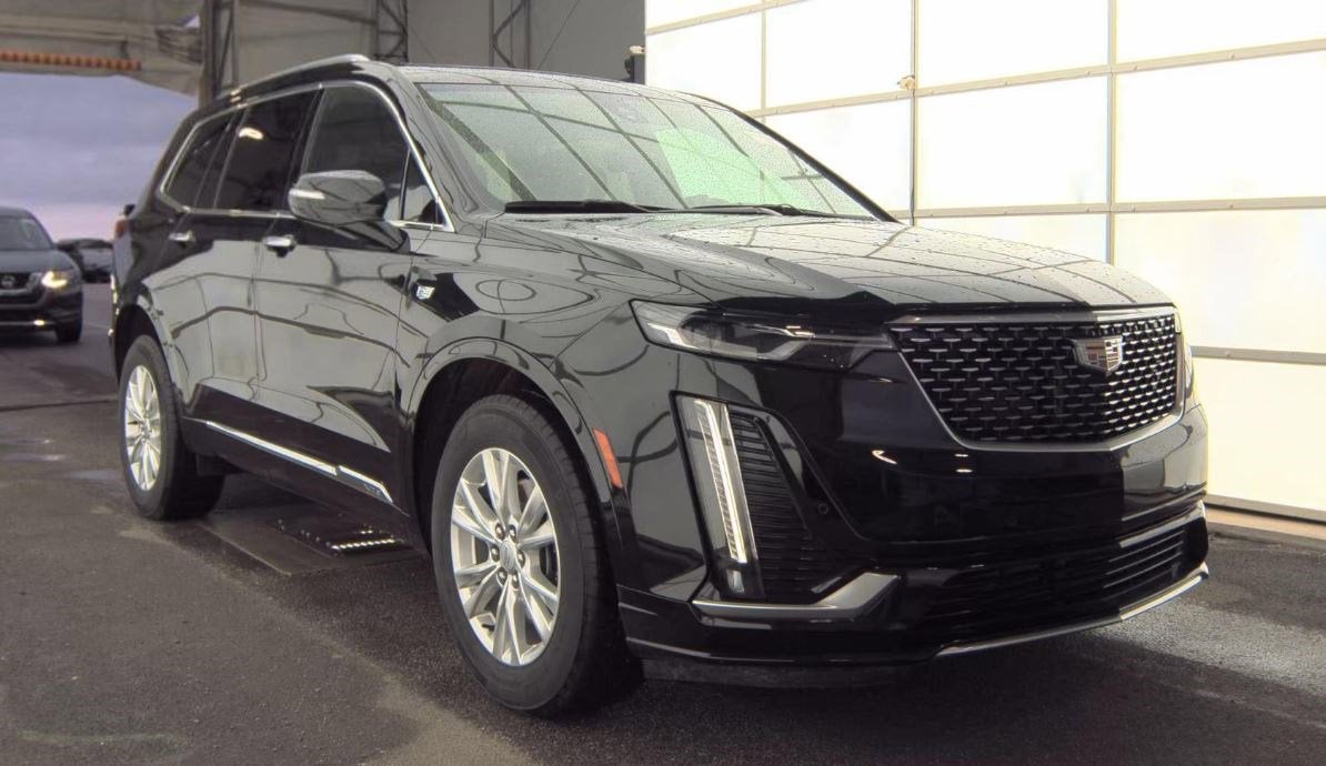 2024 Cadillac XT6 Luxury
