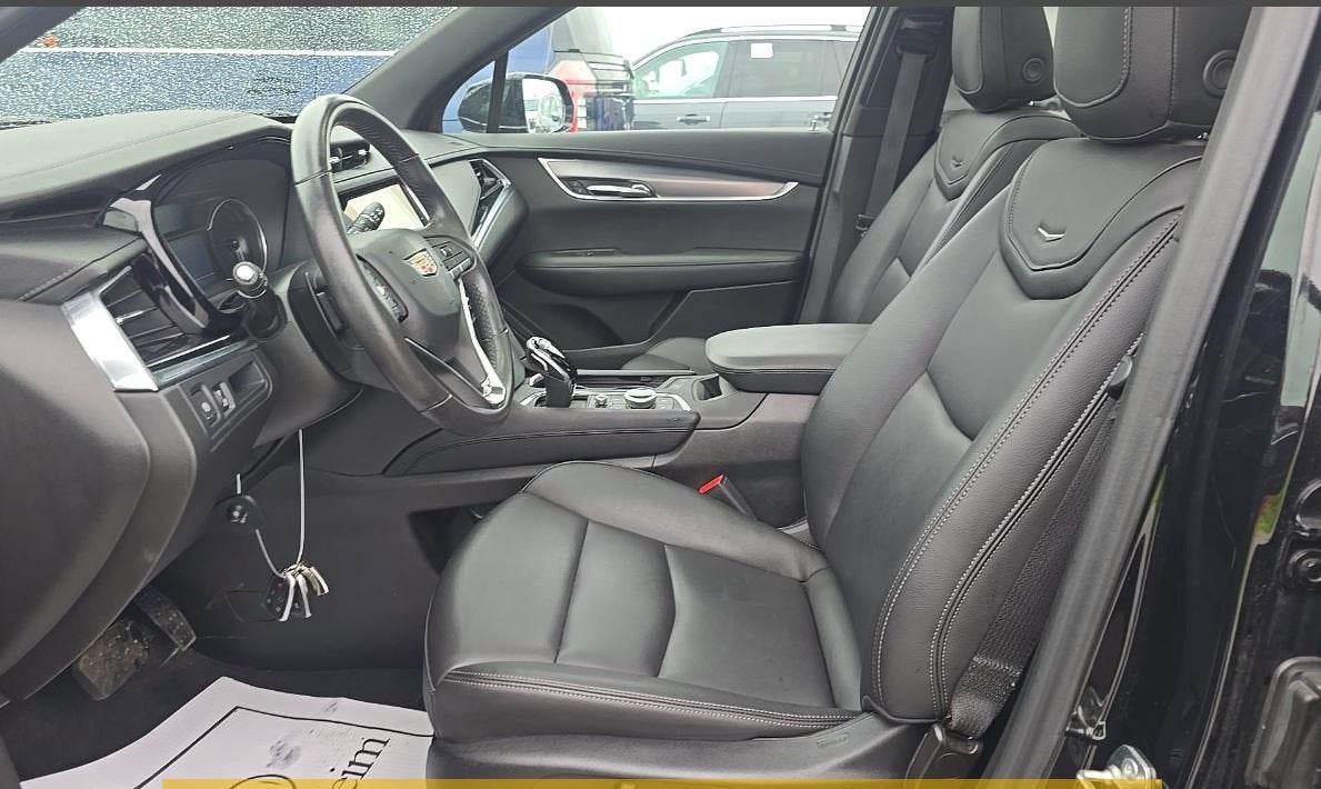 2024 Cadillac XT6 Luxury