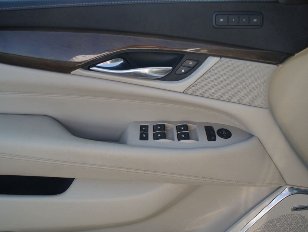 2020 Cadillac Escalade Luxury
