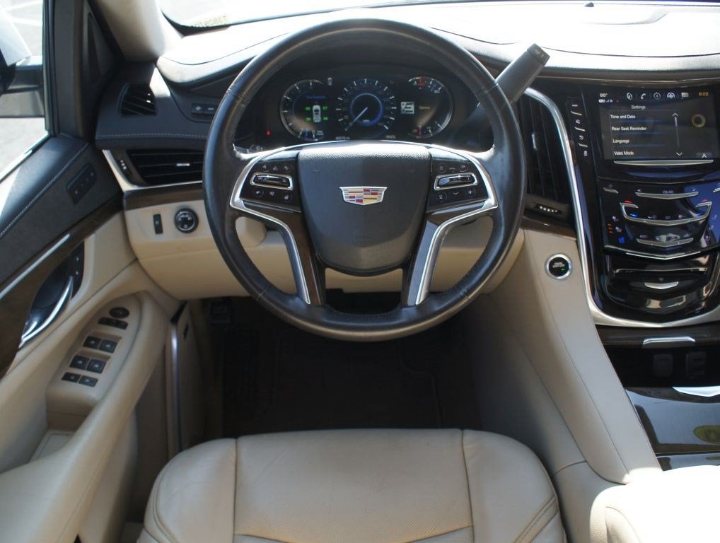 2020 Cadillac Escalade Luxury