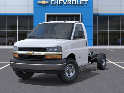 2026 Chevrolet Express Cutaway 3500 1WT