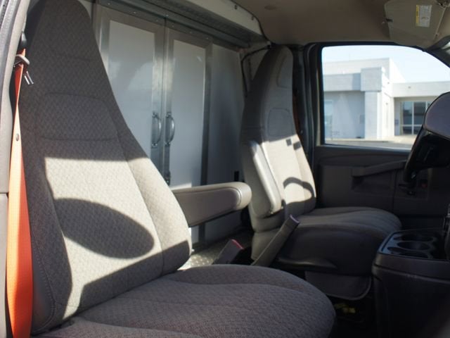 2022 Chevrolet Express Cutaway 3500 Work Van