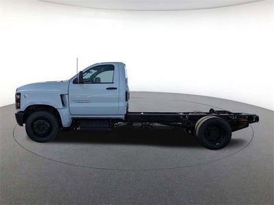 2024 Chevrolet Silverado 5500 HD Work Truck