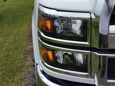 2022 Chevrolet Silverado 5500 HD Work Truck