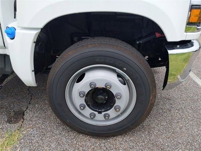 2022 Chevrolet Silverado 5500 HD Work Truck