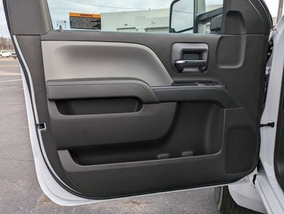 2023 Chevrolet Silverado 4500 HD Work Truck