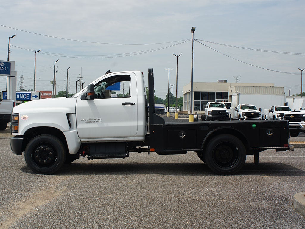 2023 Chevrolet Silverado 4500 HD Work Truck