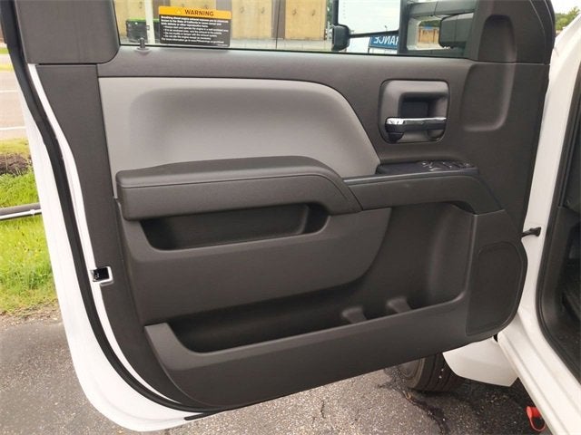 2023 Chevrolet Silverado 6500 HD Work Truck