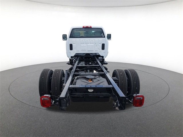 2023 Chevrolet Silverado 6500 HD Work Truck