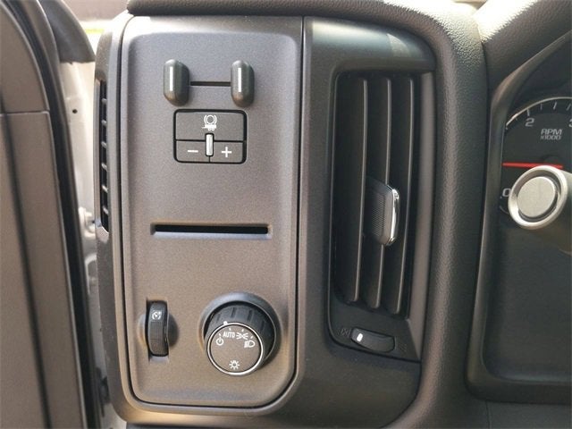 2022 Chevrolet Silverado 6500 HD Work Truck