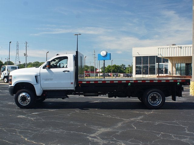 2022 Chevrolet Silverado 5500 HD Work Truck
