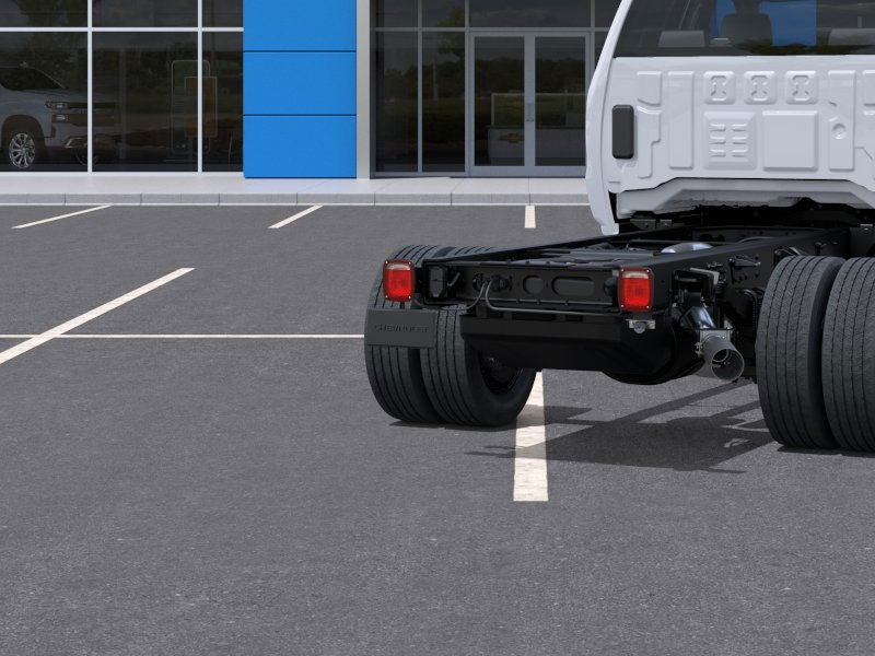 2025 Chevrolet Silverado 4500 HD Work Truck