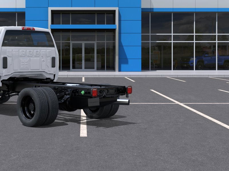 2025 Chevrolet Silverado 4500 HD Work Truck