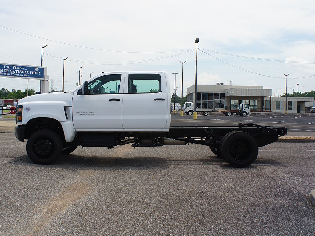 2025 Chevrolet Silverado 4500 HD Work Truck