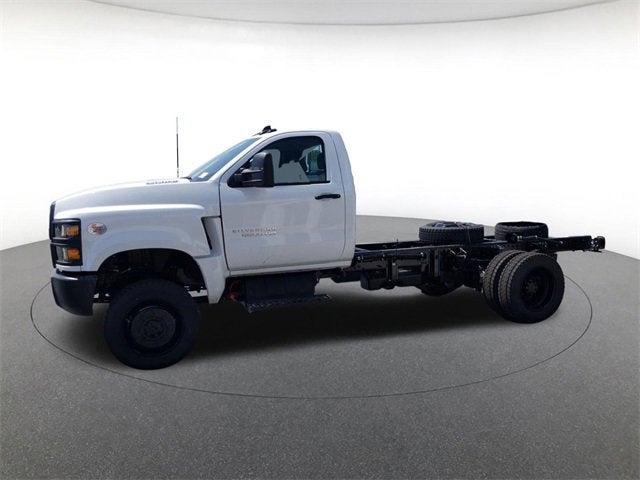 2023 Chevrolet Silverado 5500 HD Work Truck