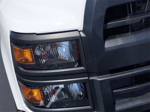 2023 Chevrolet Silverado 5500 HD Work Truck