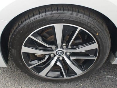 2023 Nissan Maxima SV Xtronic CVT