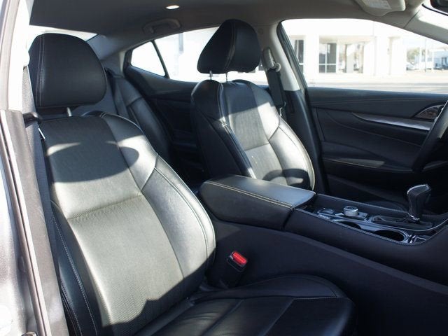 2023 Nissan Maxima SV