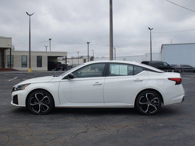 2023 Nissan Altima SR FWD