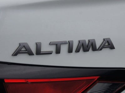 2023 Nissan Altima SR FWD