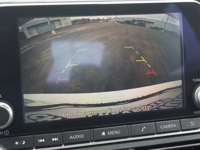 2023 Nissan Altima SR FWD